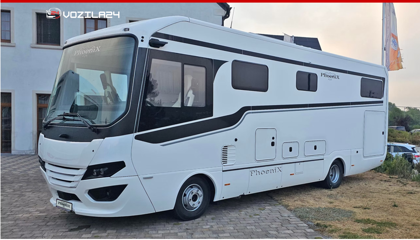 416.000 evrov za avtodom: novi PhoeniX Top-Liner 9000 BMLX je luksuzno stanovanje na kolesih