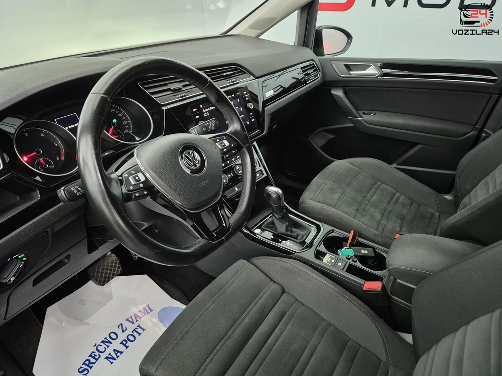 Volkswagen Touran R-Line