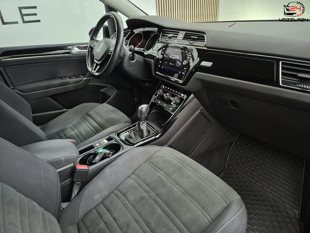 Volkswagen Touran R-Line