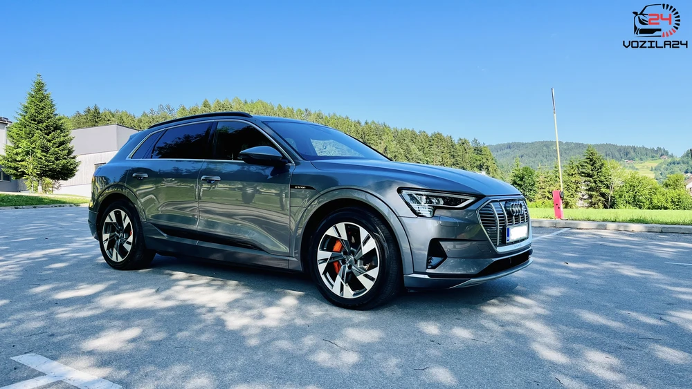 Audi E-tron SUV