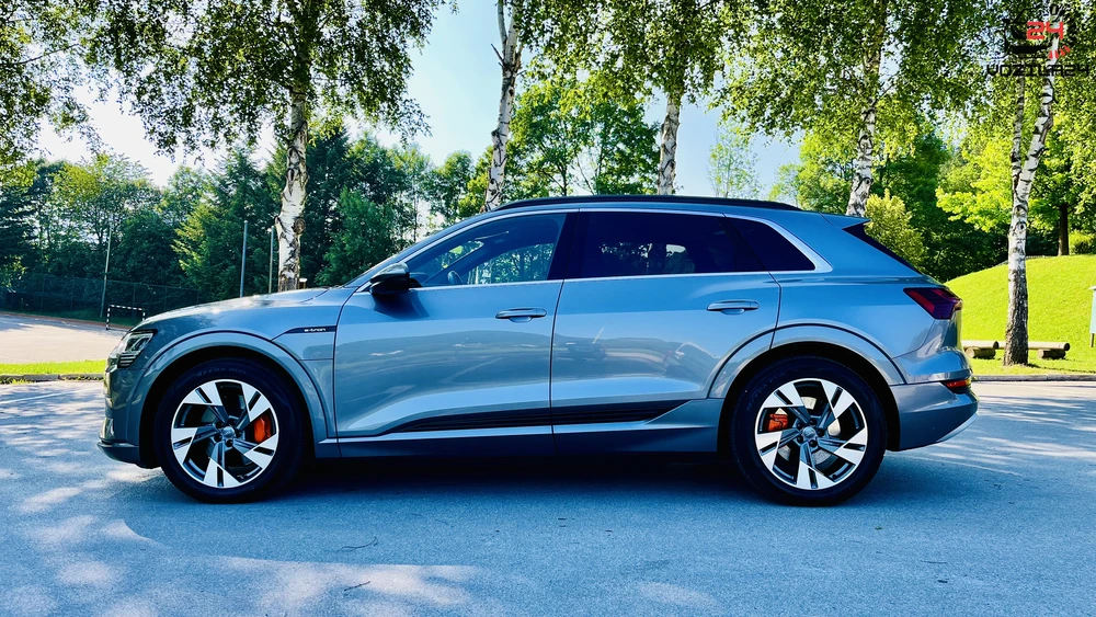 Audi E-tron SUV