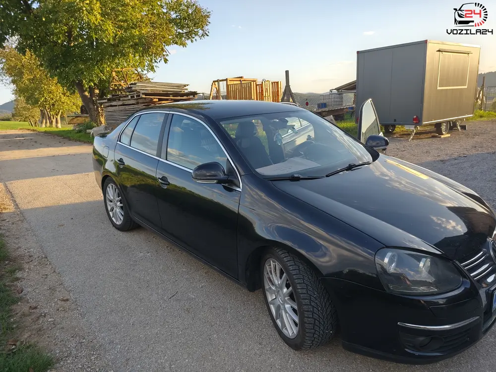 Volkswagen Jetta Sedan