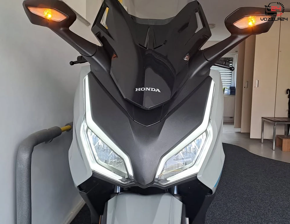 Honda Forzza 350