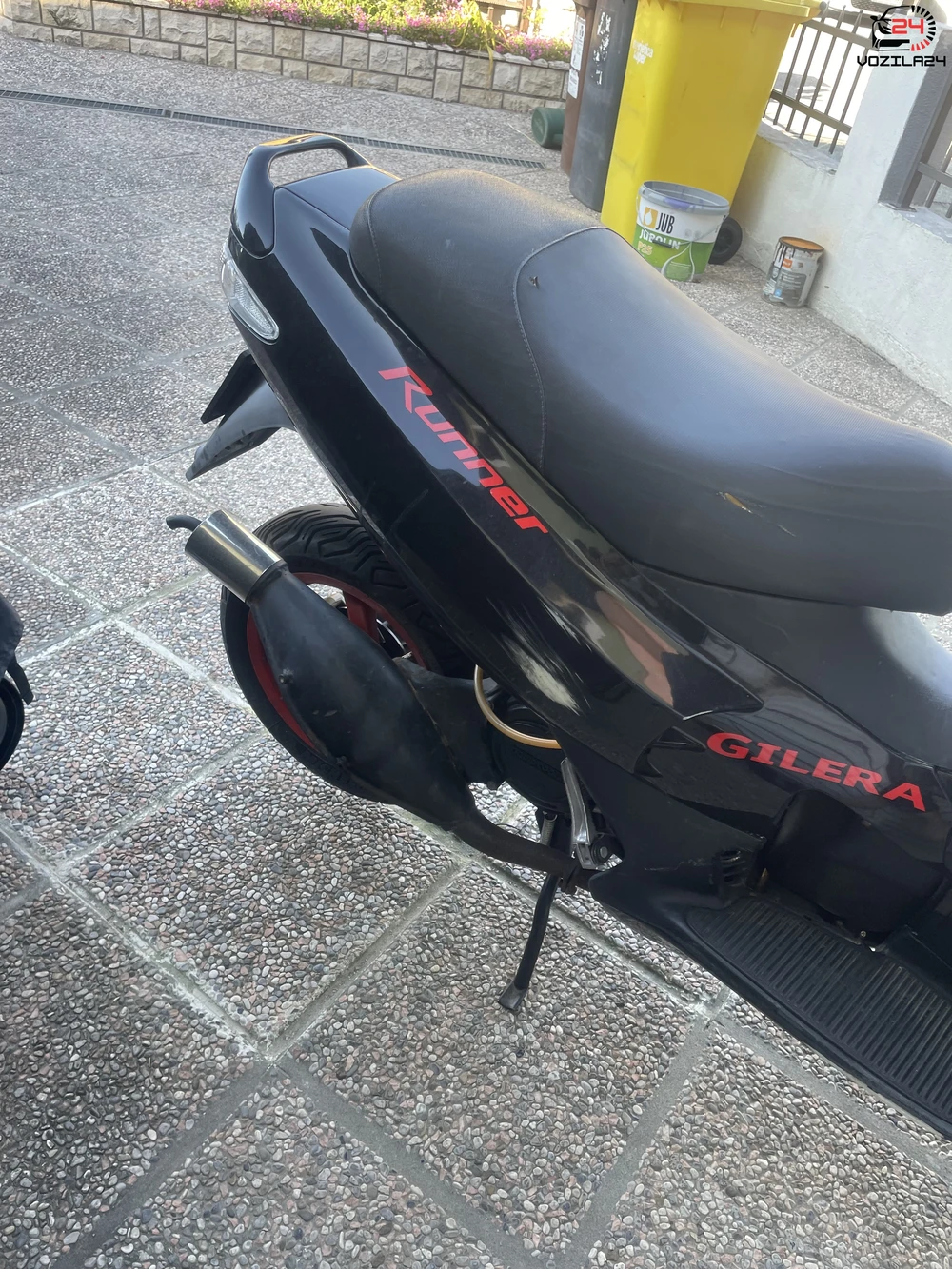 Gilera runner