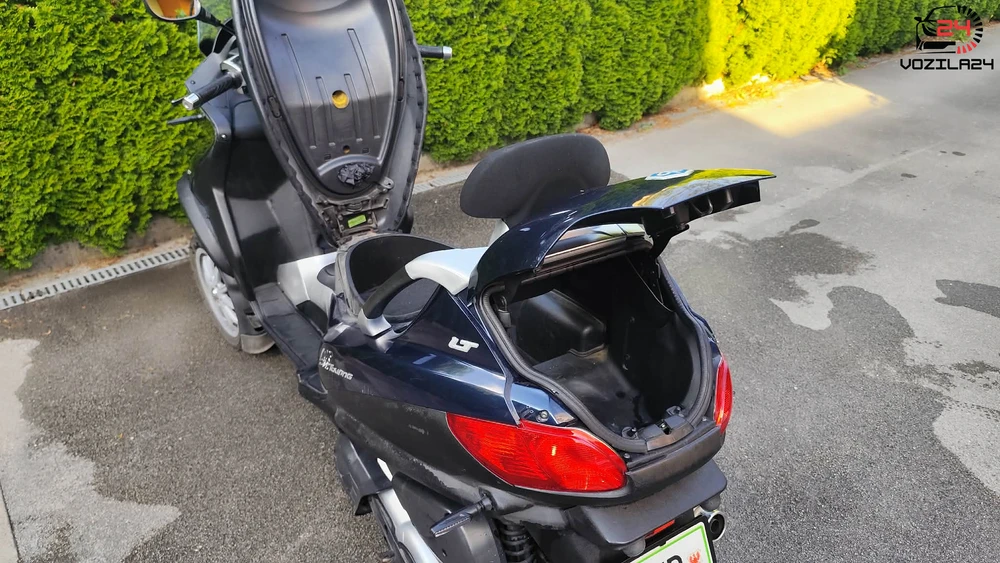 Piaggio Mp3 400