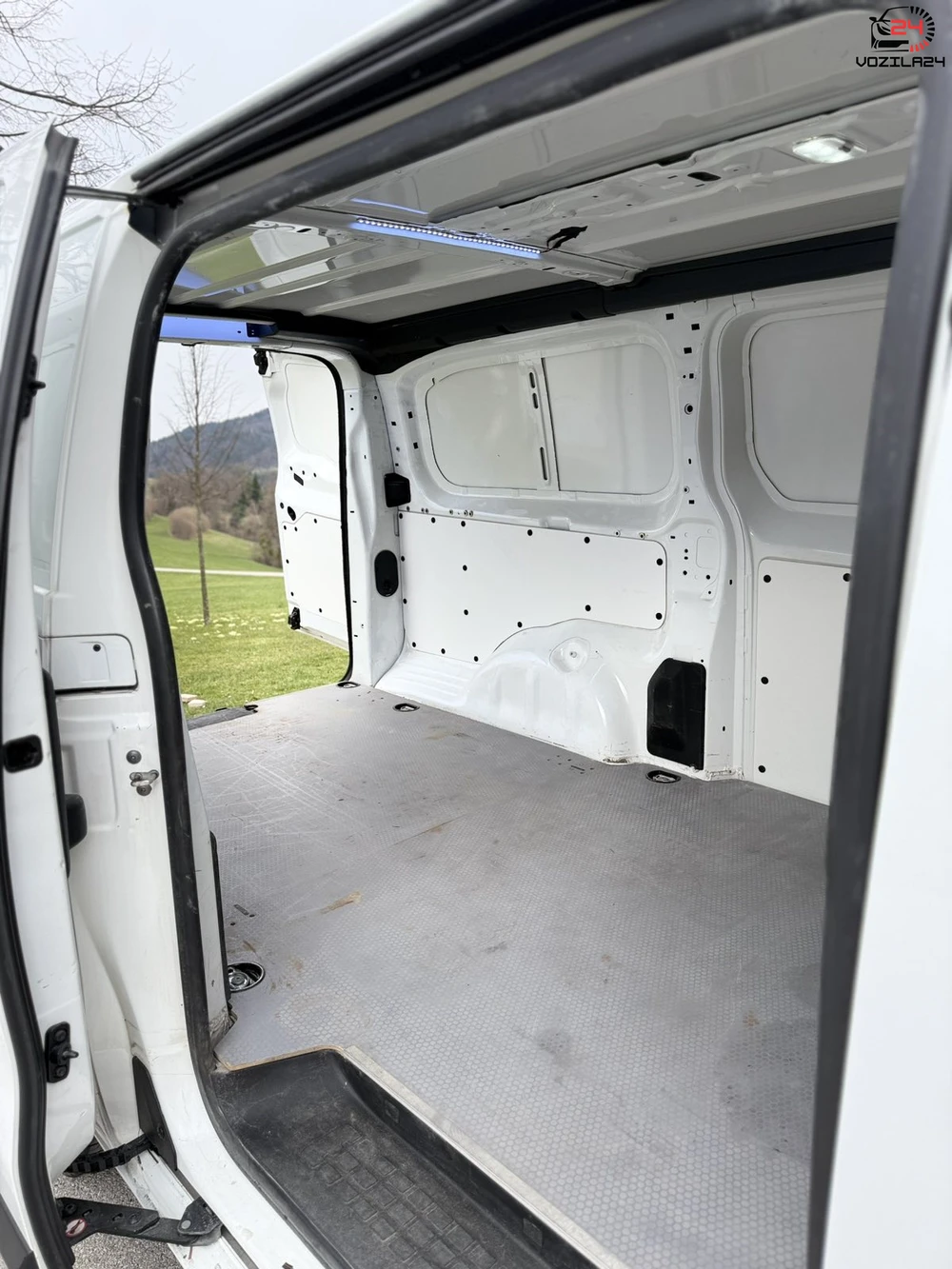 Opel VIVARO H1 L3