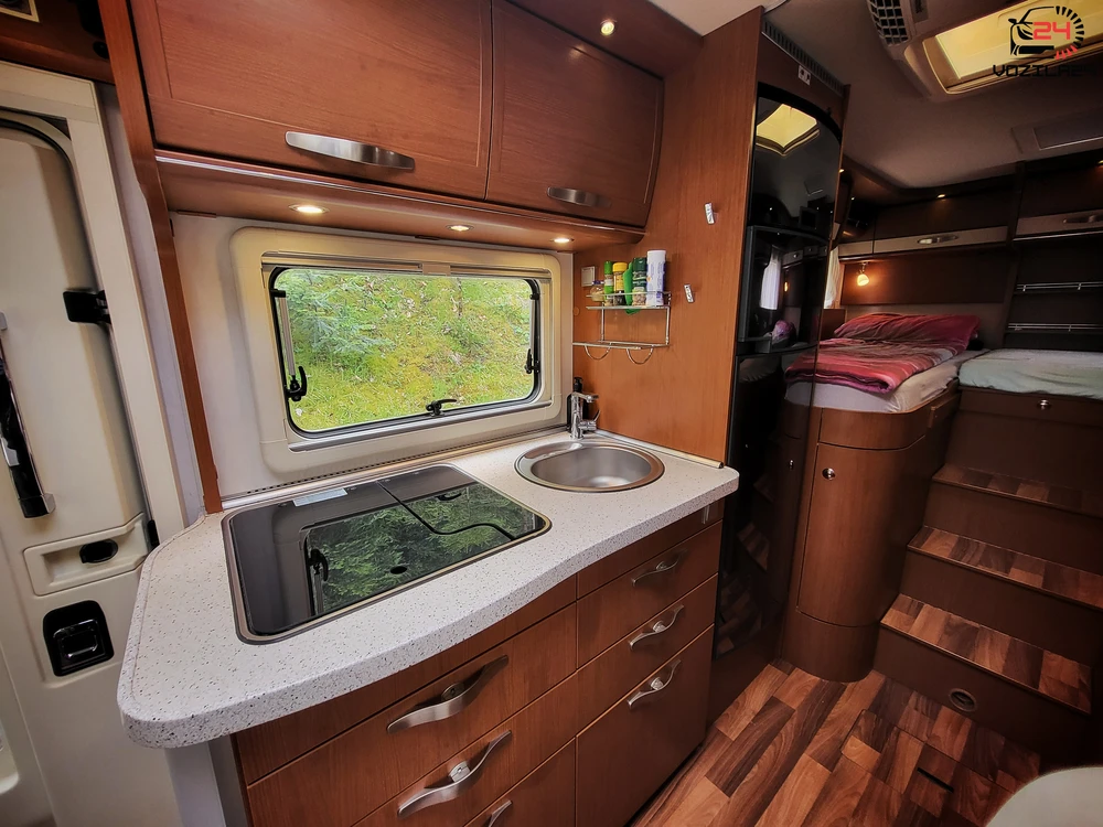 Hymer B578