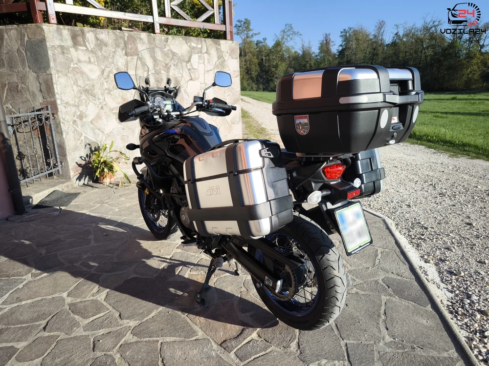 Suzuki V Strom DL650XT