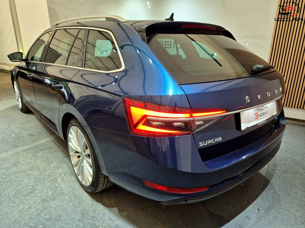 Škoda Superb L&K