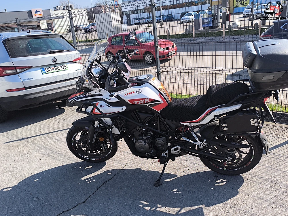 Benelli TRK 502