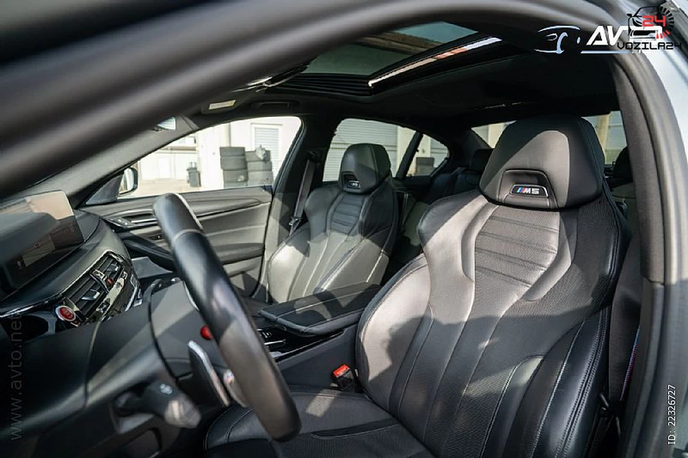 BMW M5