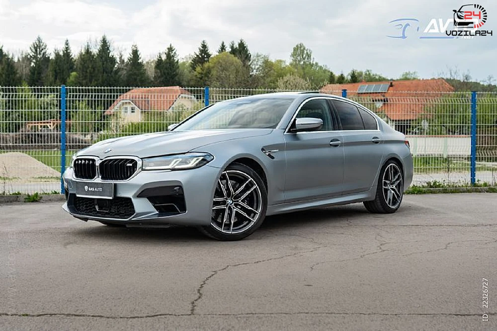 BMW M5