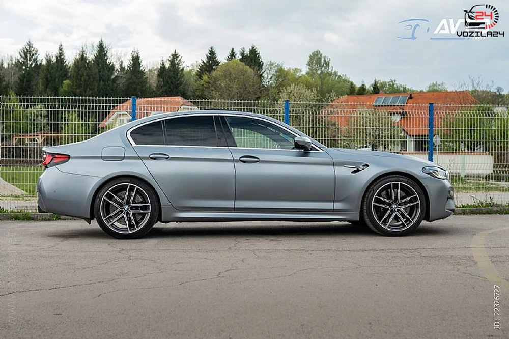 BMW M5