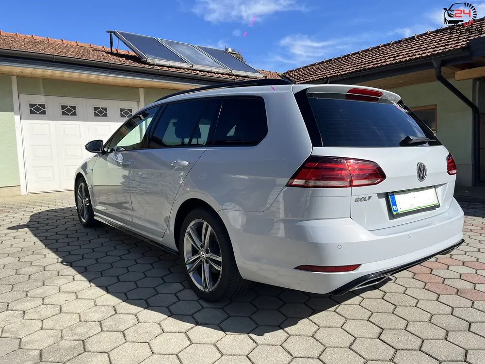 Volkswagen Golf R-Line